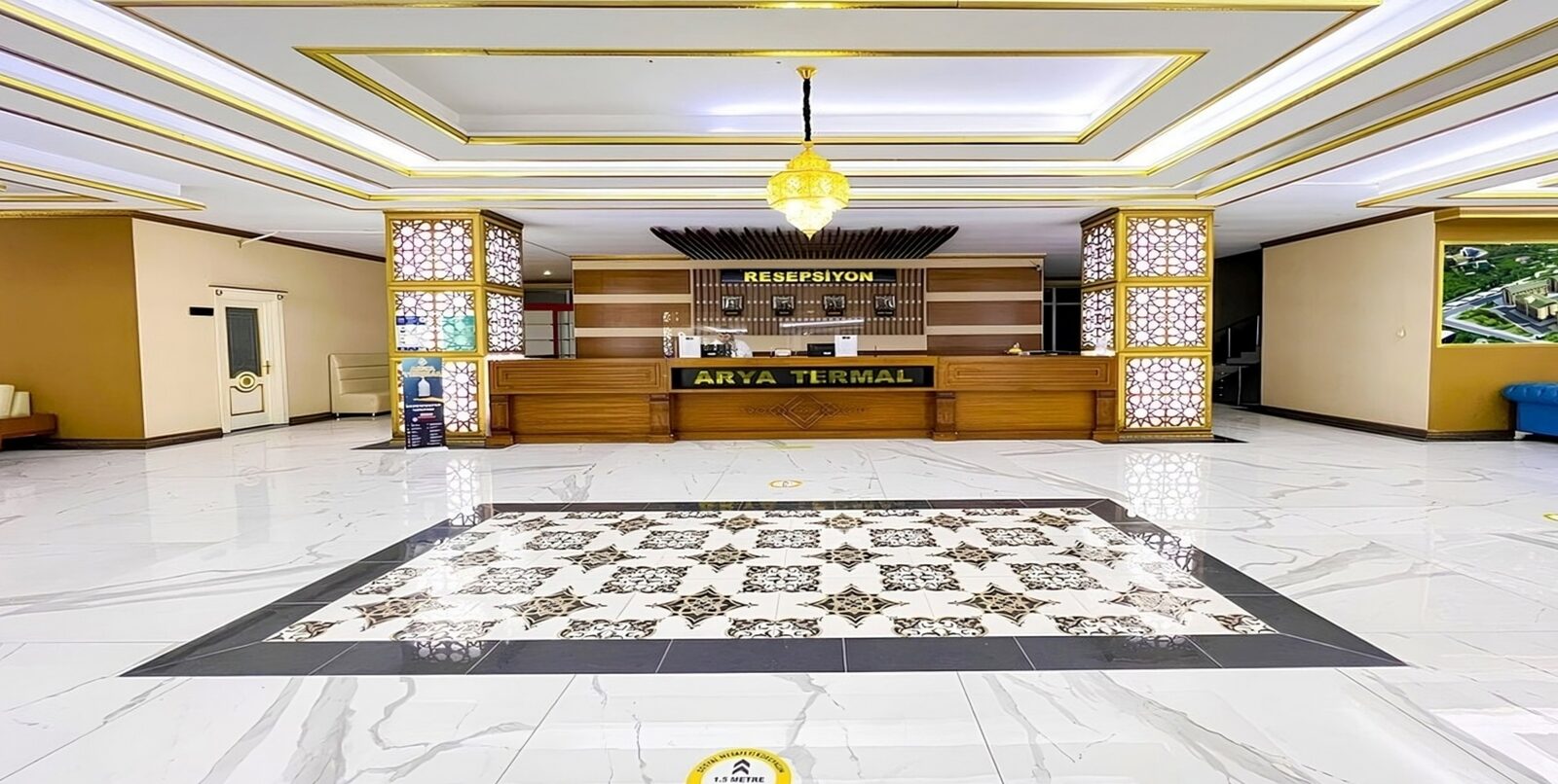 Arya Thermal Hotel — resepsiyon